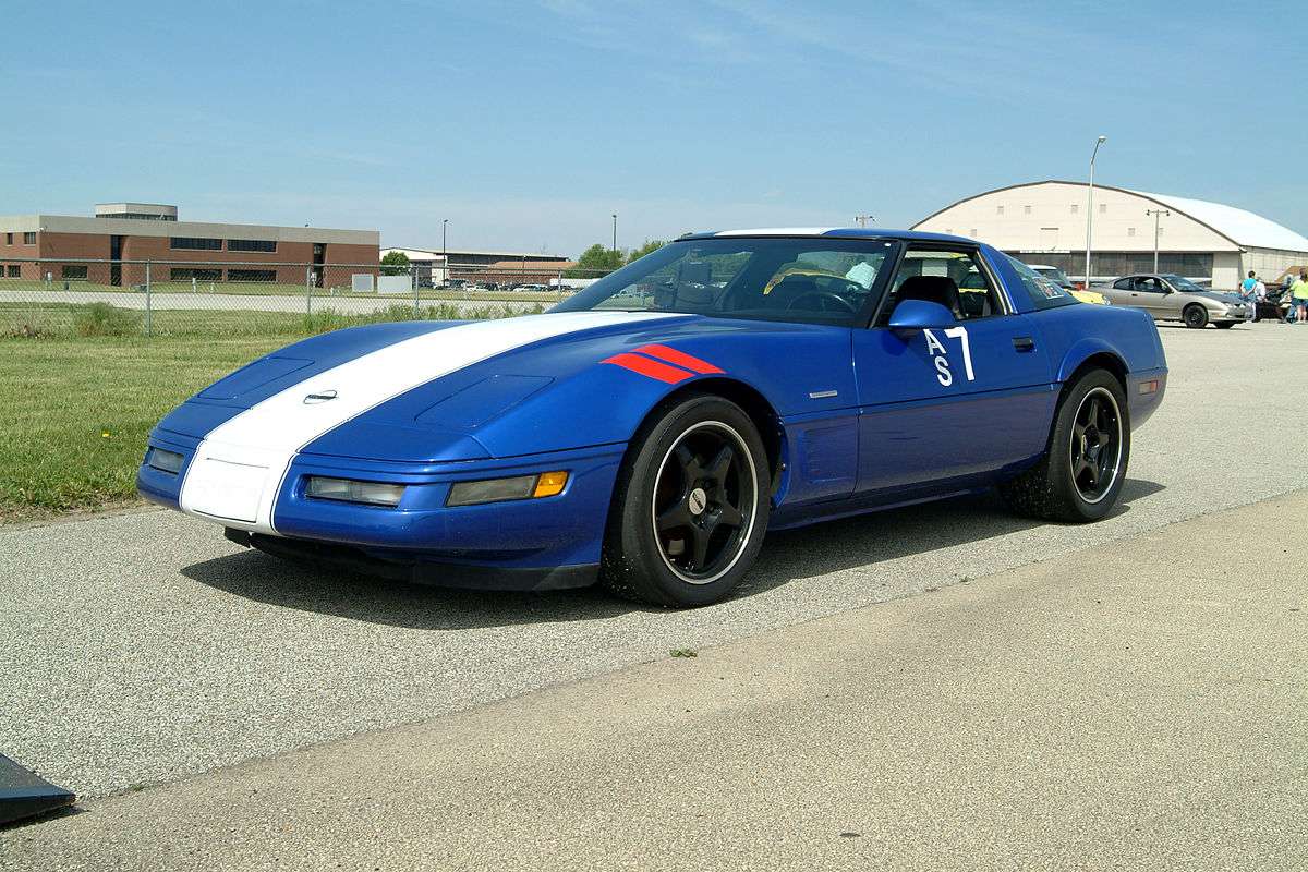 7 Compelling Reasons the Corvette C5 Still Dominates the American Sports Car Scene - 10KWRAPS